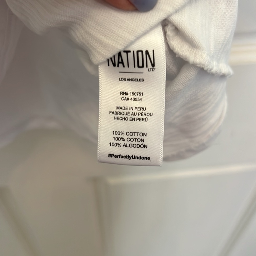 EUC NATION LTD White Teva Relaxed Bubble Tee. Size Large - Picture 3 of 8